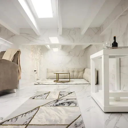 Dina House * Ναζαρέ