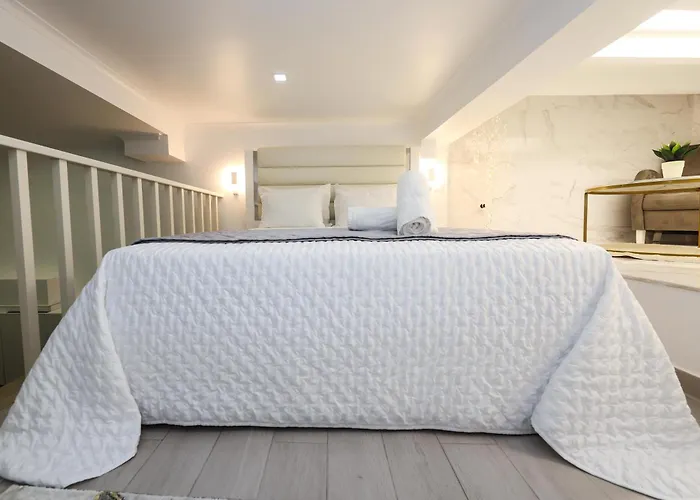 Apartamento Dina House *